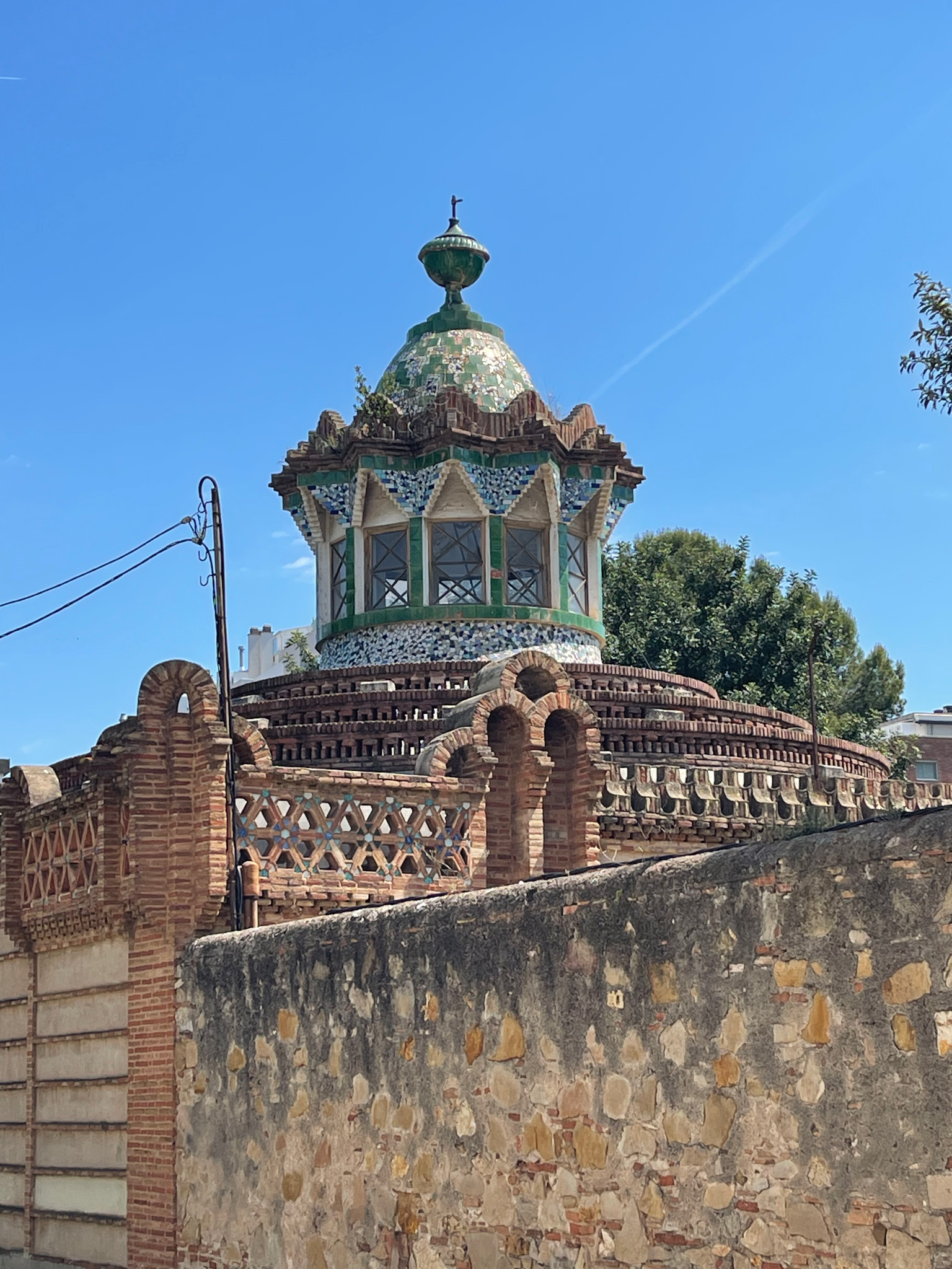 Güell Pavillions Lunging Ring