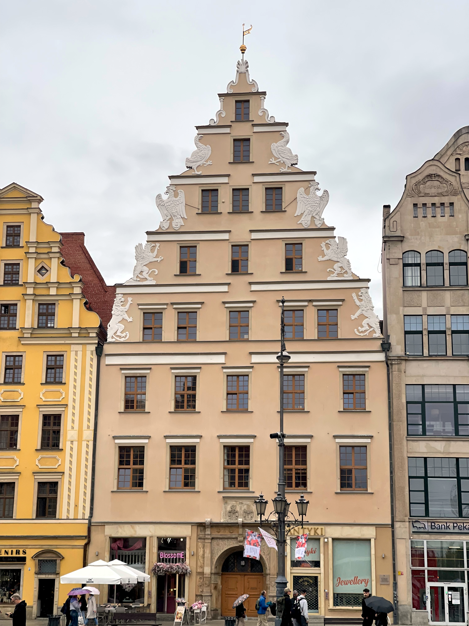 Building with Animal Motif