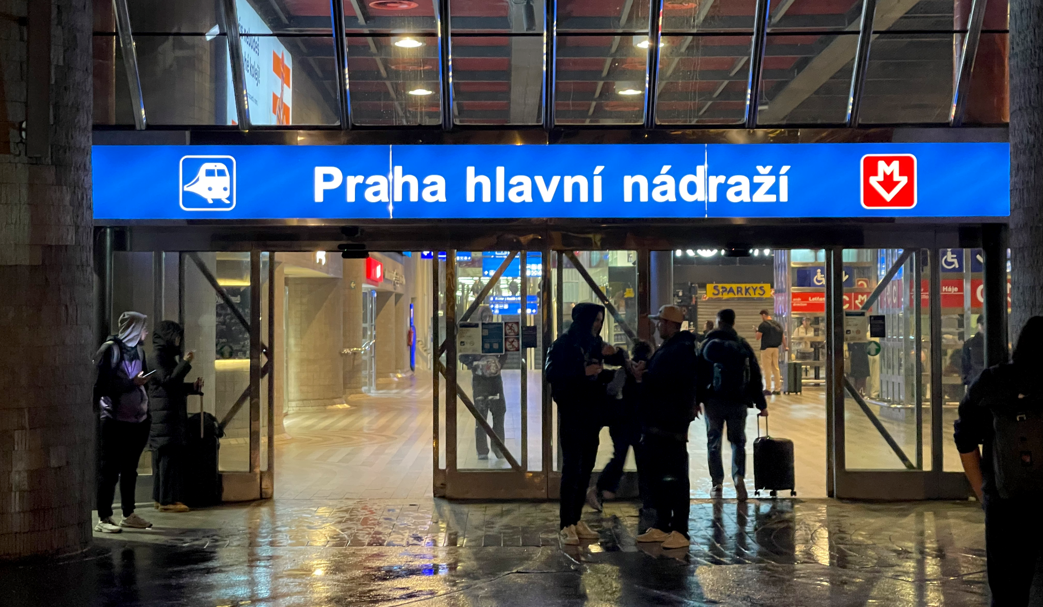 Sign at the Prague main train station