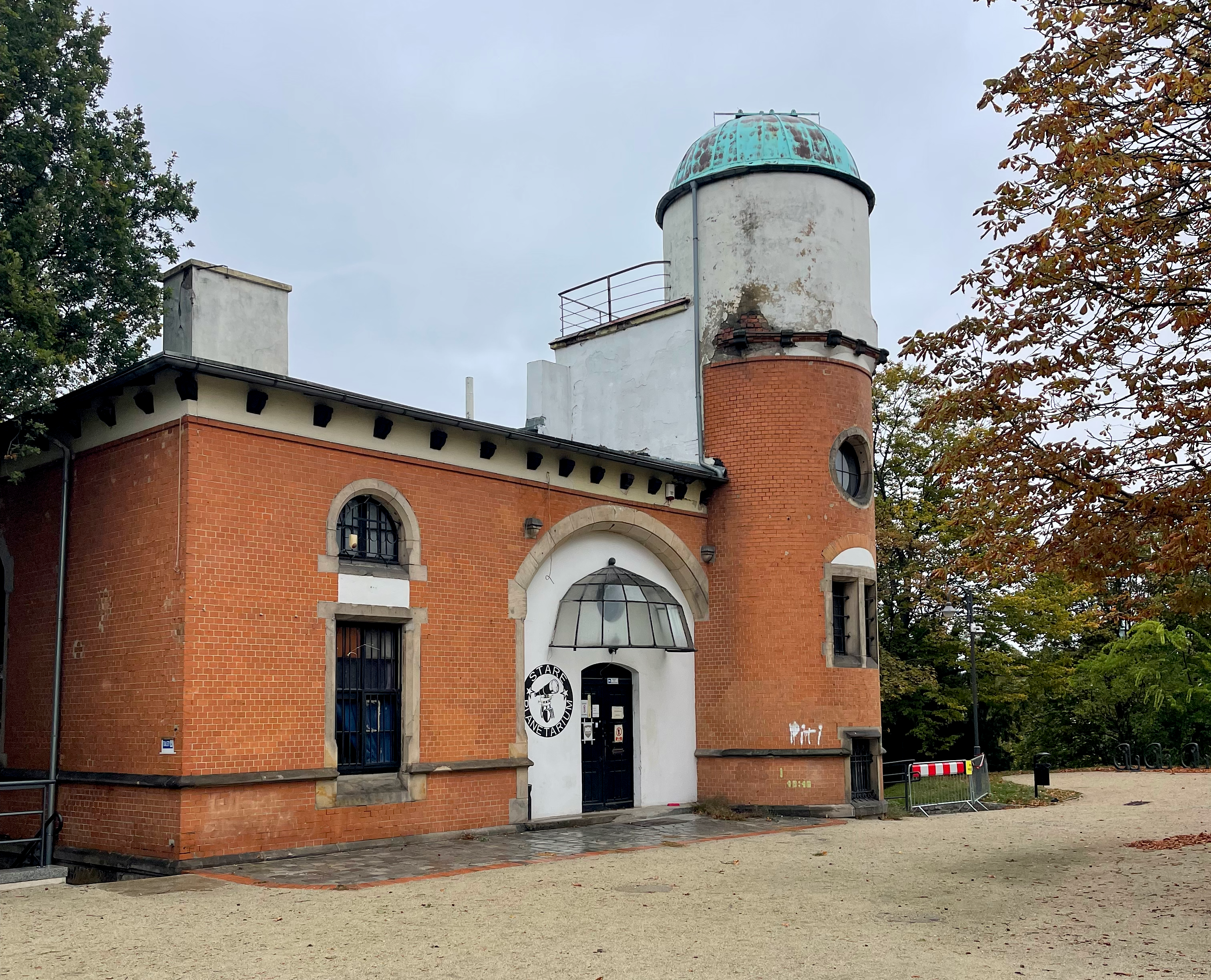 Stare “Planetarium”